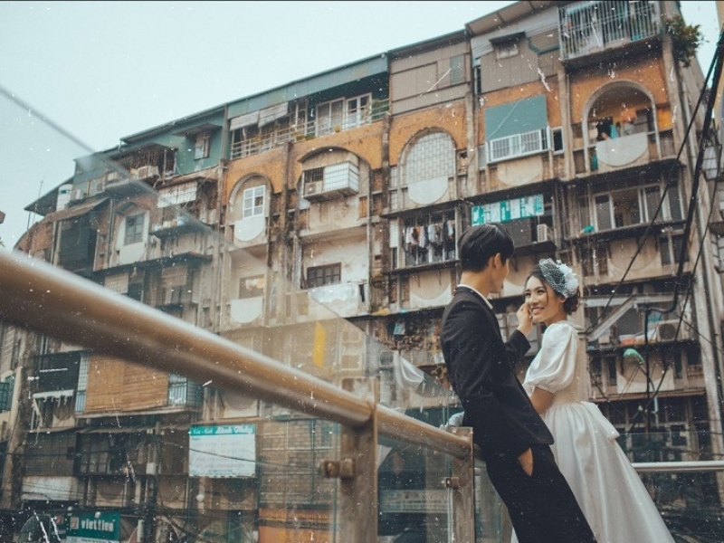 Chụp ảnh cưới đẹp ở Chợ Đồng Xuân