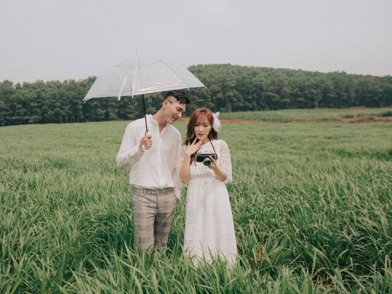 Phong cách chụp ảnh cưới ngoại cảnh ở nông trại đồng quê