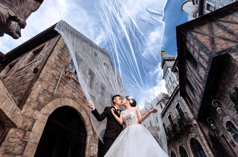 Chụp ảnh cưới phong cách Pháp lâu đài cổ