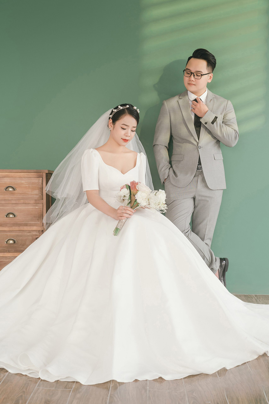 Concept chụp ảnh cưới kiểu Hàn Quốc trong studio