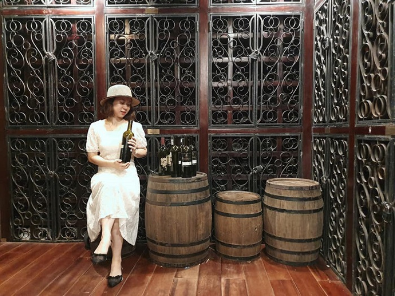 Đi xuyên lòng núi uống rượu vang tại hầm rượu Debay Đà Nẵng