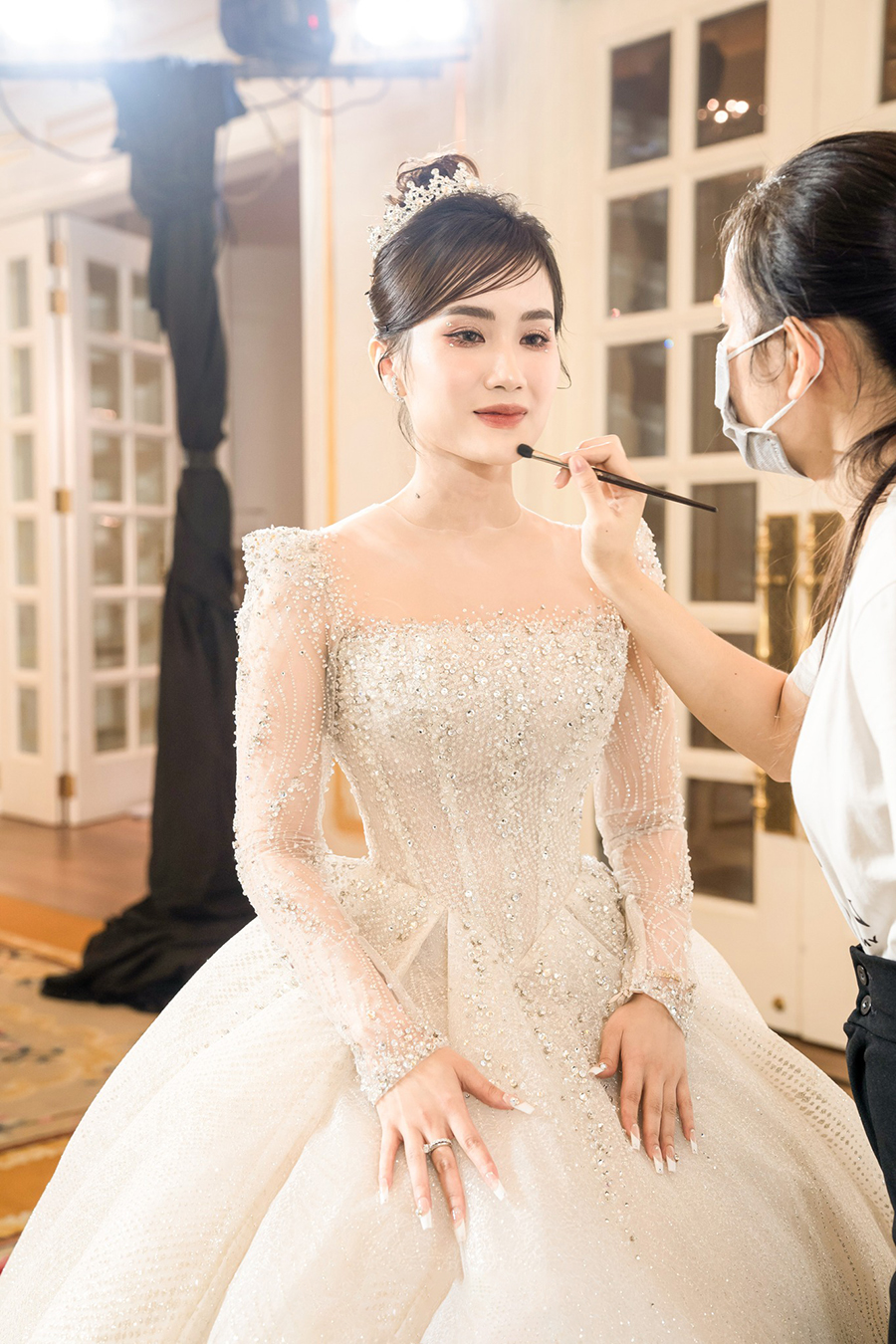 Makeup cô dâu nhẹ nhàng theo phong cách Hàn Quốc